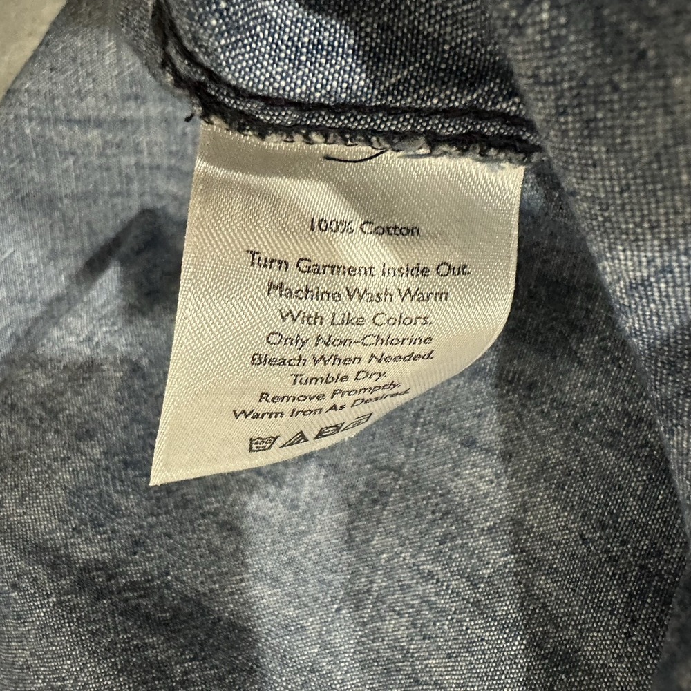 Eddie Bauer Button Shirt Women's M Denim Blue Western Cottage Casual - Picture 4 of 7